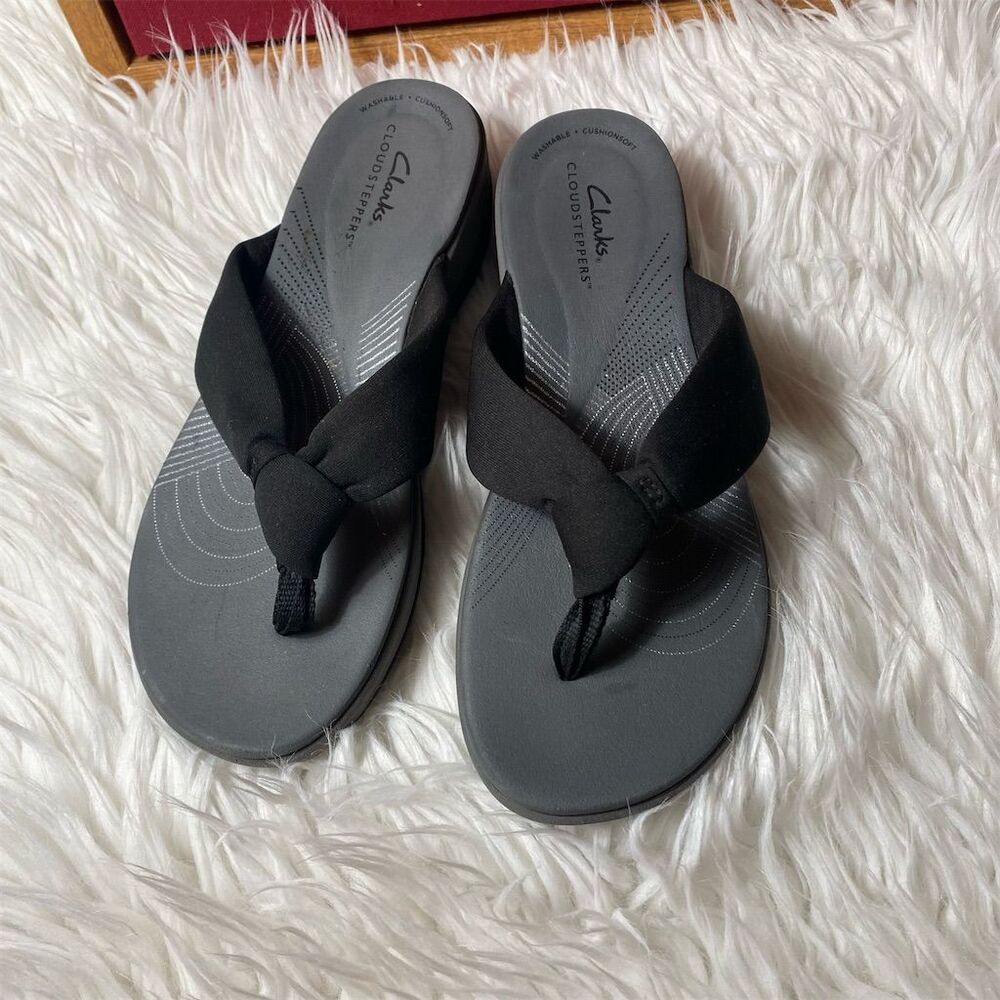 Clarks Women's Arla Glison Cloudsteppers Flip Flops Black Size 8